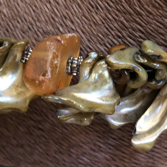 Gorgeous amber shell necklace designer show stoppe - Picture 9 of 10